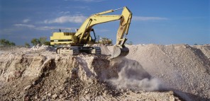 膨潤土礦山場景